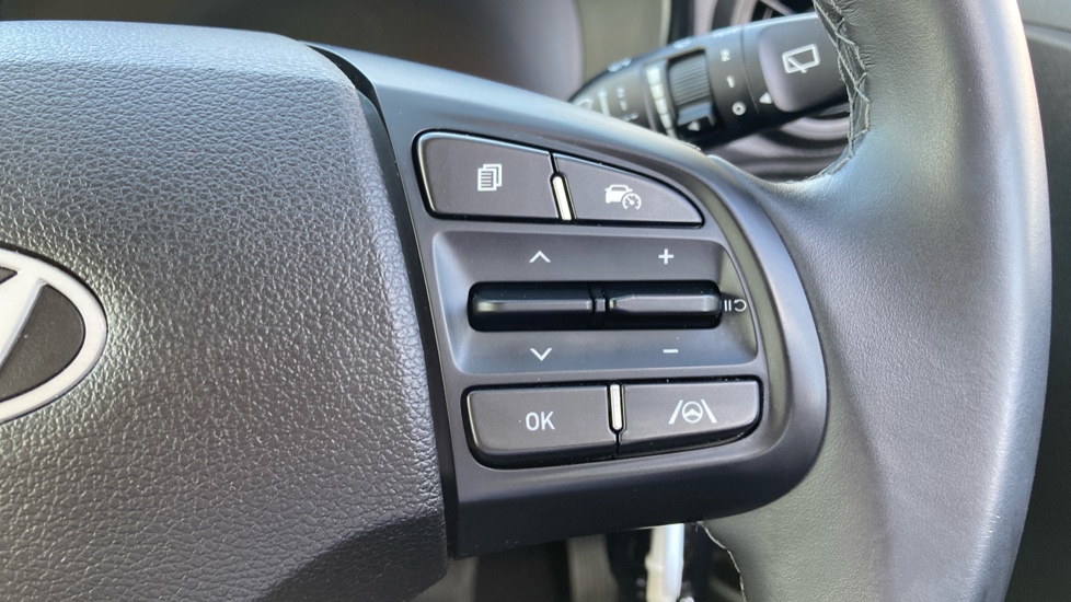 Hyundai i10 1.0 [63] Advance 5dr Auto [Nav] Petrol Hatchback - Image 26
