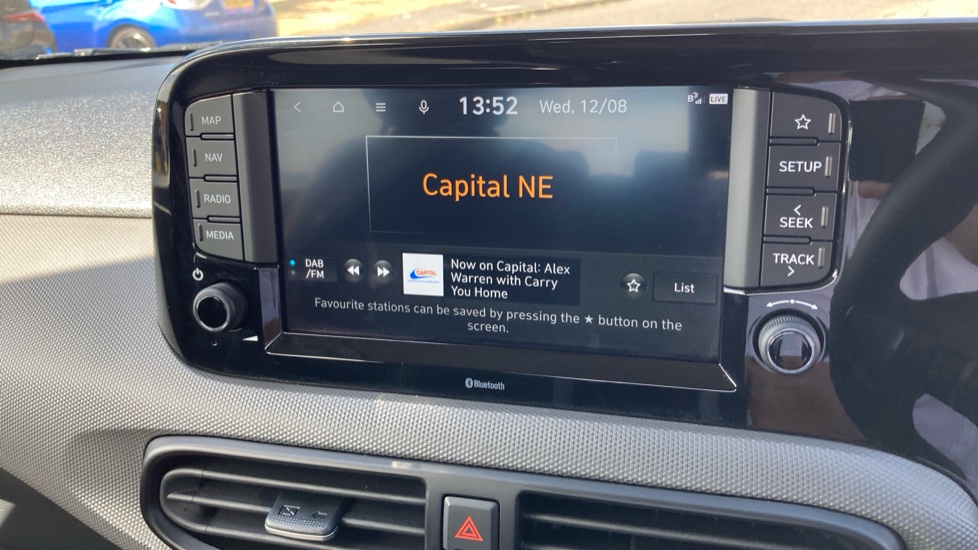 Hyundai i10 1.0 [63] Advance 5dr Auto [Nav] Petrol Hatchback - Image 37