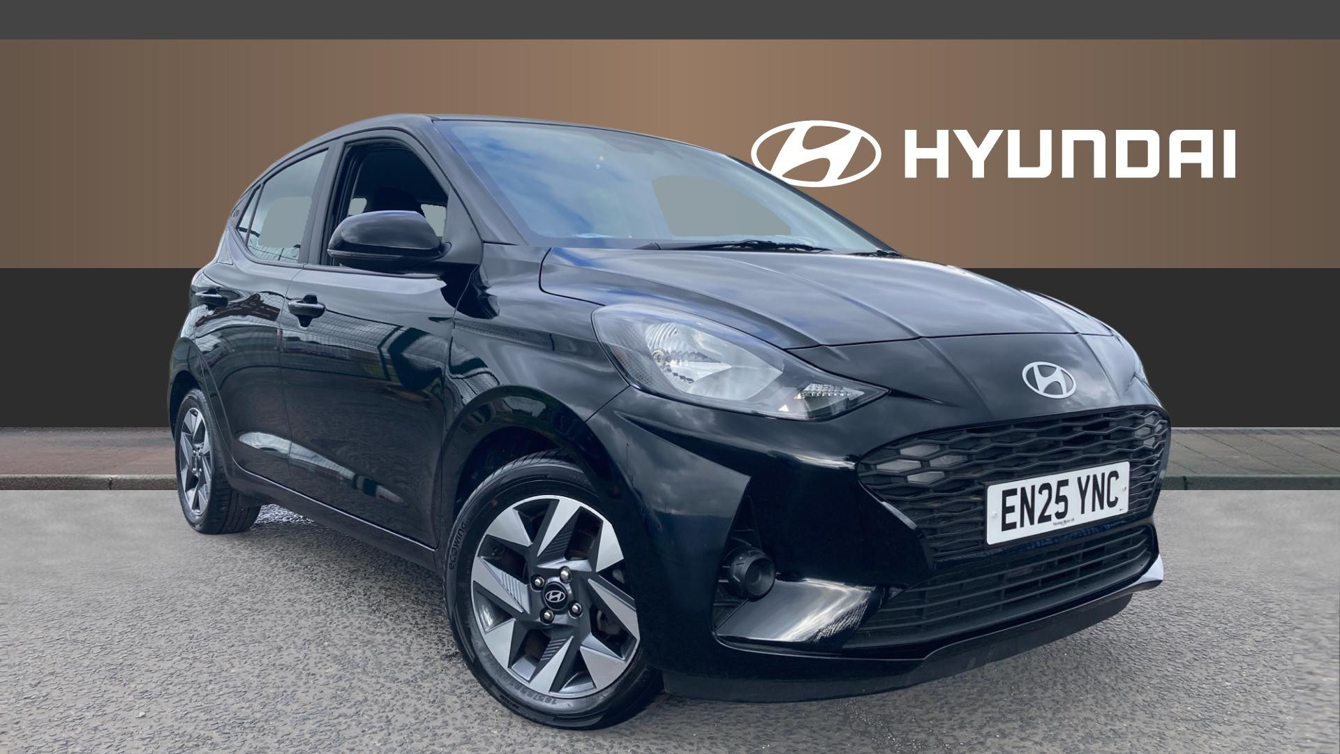 Hyundai i10 listing photo