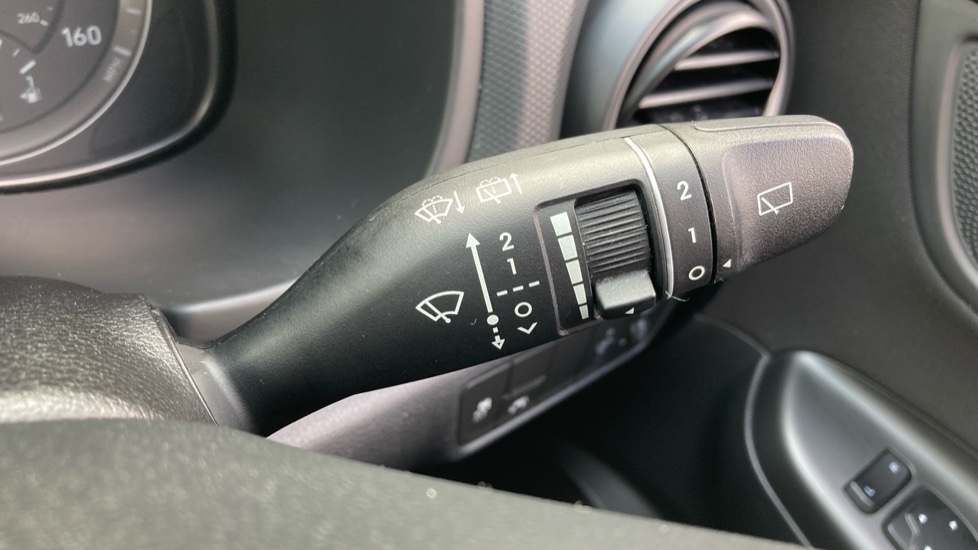 Hyundai KONA 1.0T GDi Blue Drive SE 5dr Petrol Hatchback - Image 33