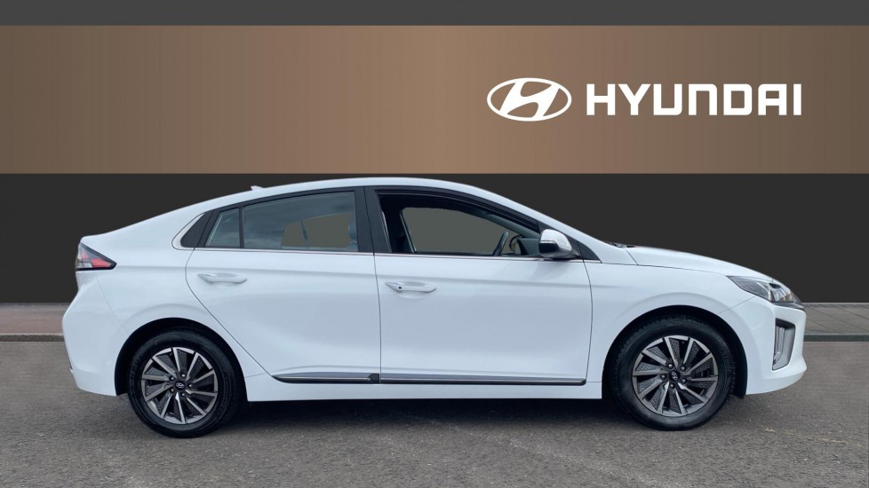 Hyundai IONIQ 100kW Premium 38kWh 5dr Auto Electric Hatchback - Image 5