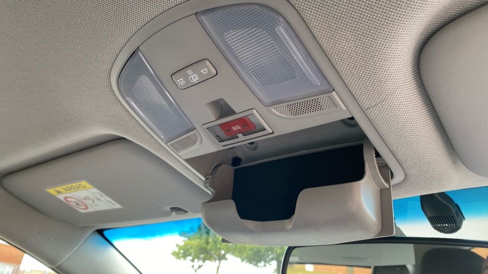 Hyundai IONIQ 100kW Premium 38kWh 5dr Auto Electric Hatchback - Image 31