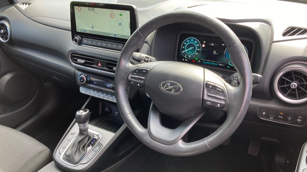Hyundai KONA 1.6 GDi Hybrid Premium 5dr DCT Hybrid Hatchback - Image 11