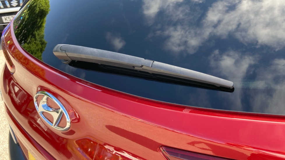 Hyundai KONA 1.6 GDi Hybrid Premium 5dr DCT Hybrid Hatchback - Image 28