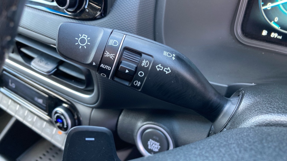 Hyundai KONA 1.6 GDi Hybrid Premium 5dr DCT Hybrid Hatchback - Image 34