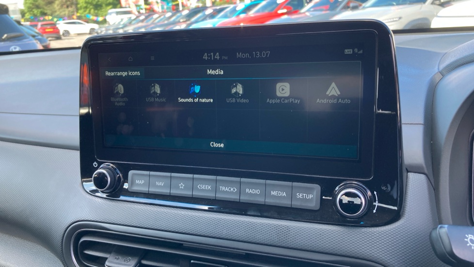 Hyundai KONA 1.6 GDi Hybrid Premium 5dr DCT Hybrid Hatchback - Image 42