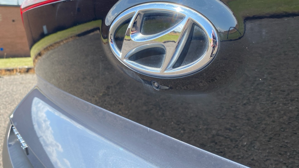 Hyundai BAYON 1.0 TGDi 48V MHEV SE Connect 5dr DCT Petrol Hatchback - Image 21