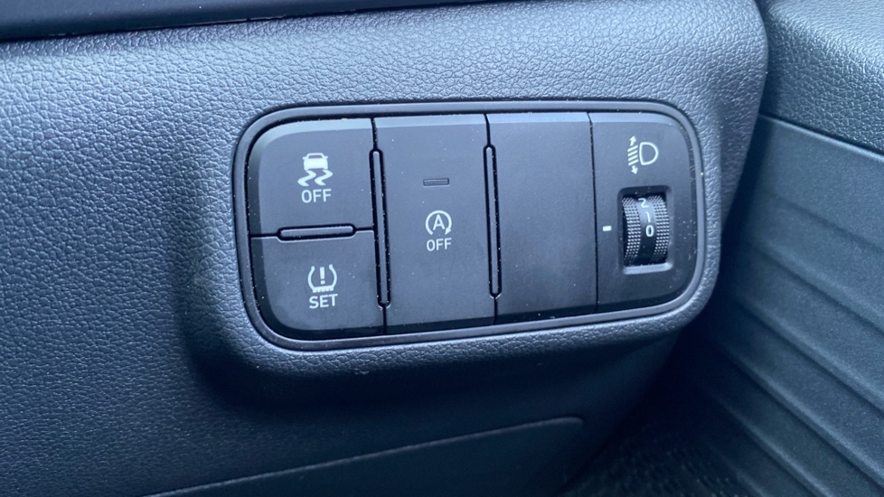 Hyundai BAYON 1.0 TGDi 48V MHEV SE Connect 5dr DCT Petrol Hatchback - Image 27
