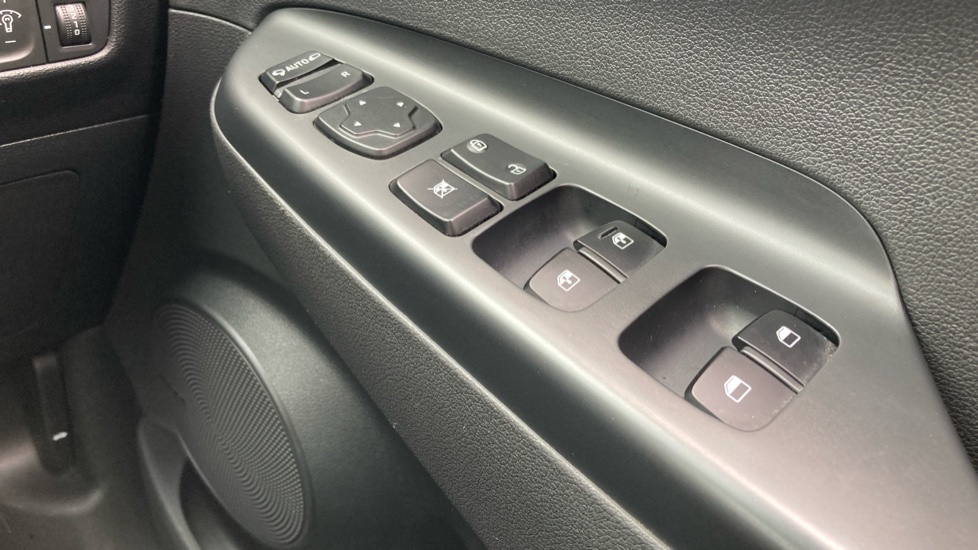 Hyundai KONA 150kW Premium 64kWh 5dr Auto Electric Hatchback - Image 20