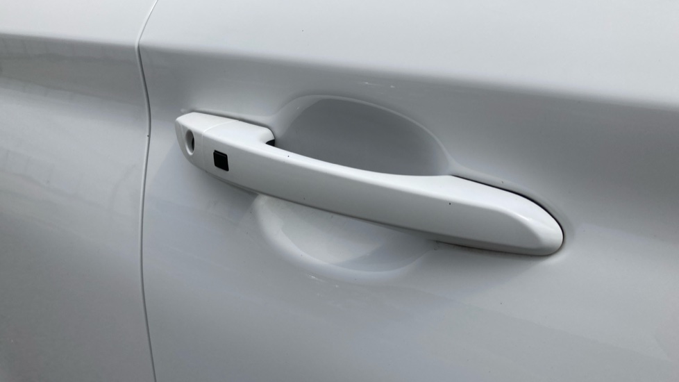 Hyundai KONA 150kW Premium 64kWh 5dr Auto Electric Hatchback - Image 27