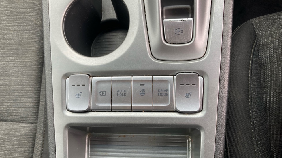 Hyundai KONA 150kW Premium 64kWh 5dr Auto Electric Hatchback - Image 38