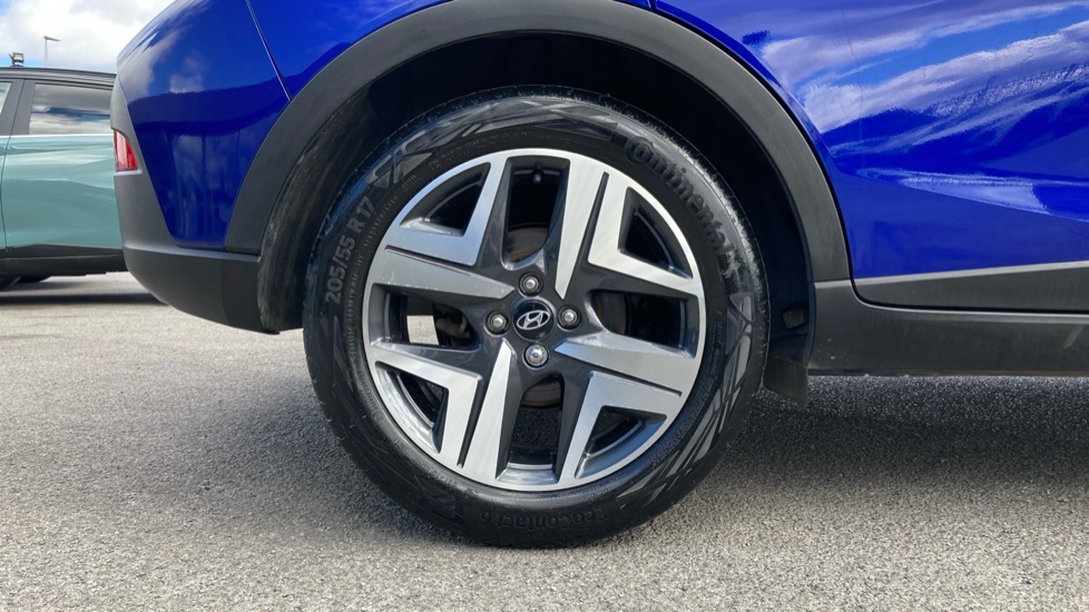 Hyundai BAYON 1.0 TGDi 48V MHEV Premium 5dr Petrol Hatchback - Image 7