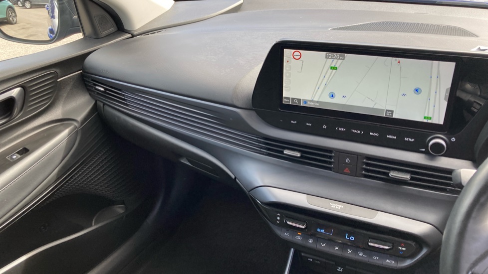 Hyundai BAYON 1.0 TGDi 48V MHEV Premium 5dr Petrol Hatchback - Image 14