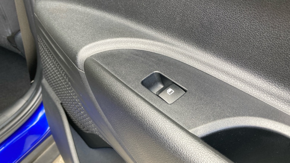 Hyundai BAYON 1.0 TGDi 48V MHEV Premium 5dr Petrol Hatchback - Image 20