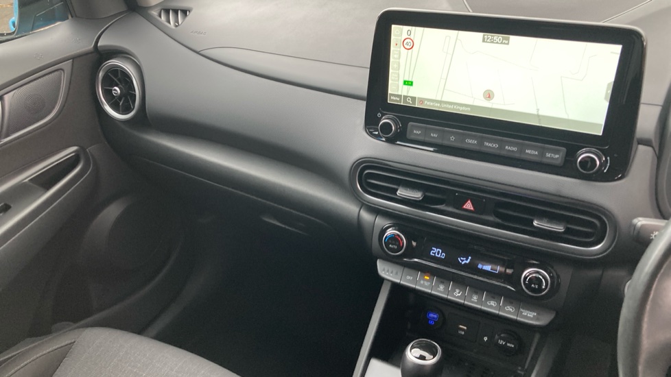 Hyundai KONA 1.6 GDi Hybrid Premium 5dr DCT Hybrid Hatchback - Image 14