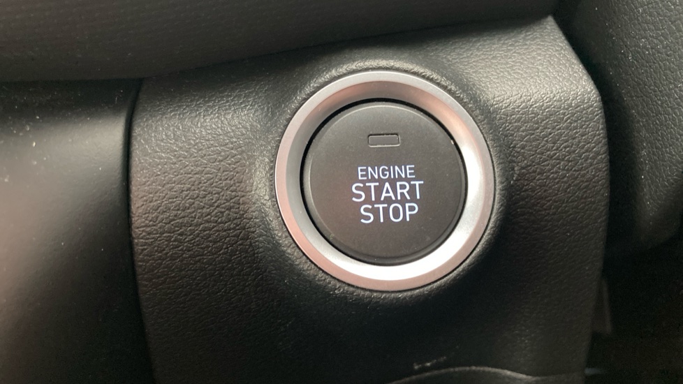 Hyundai KONA 1.6 GDi Hybrid Premium 5dr DCT Hybrid Hatchback - Image 26