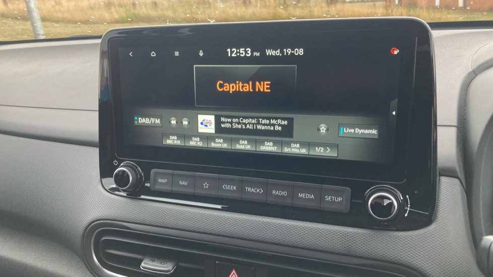 Hyundai KONA 1.6 GDi Hybrid Premium 5dr DCT Hybrid Hatchback - Image 34