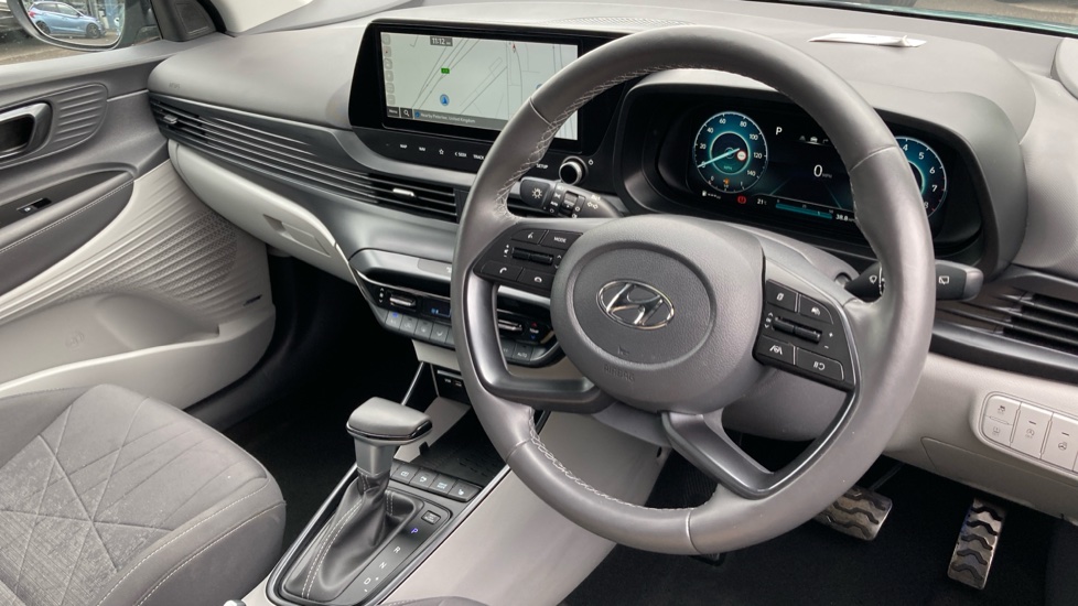 Hyundai BAYON 1.0 TGDi [120] 48V MHEV Ultimate 5dr DCT Petrol Hatchback - Image 11