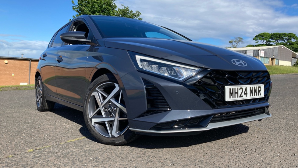 Hyundai i20 1.0T GDi Premium 5dr Petrol Hatchback - Image 8
