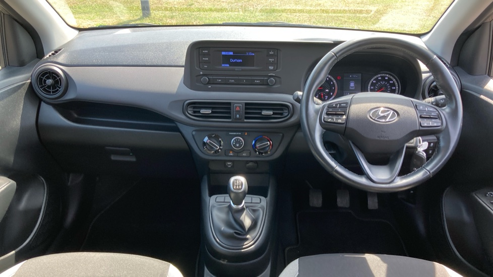 Hyundai i10 1.0 MPi SE 5dr Petrol Hatchback - Image 10