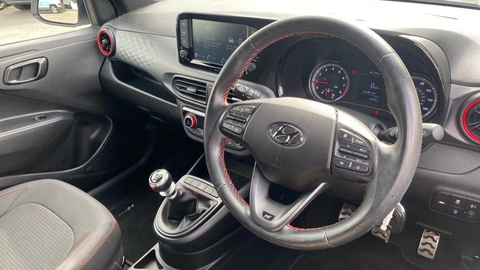 Hyundai i10 1.0 T-GDi N Line 5dr Petrol Hatchback - Image 11