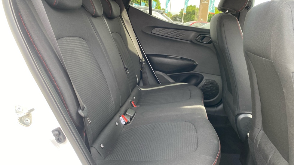 Hyundai i10 1.0 T-GDi N Line 5dr Petrol Hatchback - Image 16