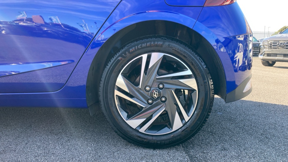 Hyundai i20 1.0T GDi 48V MHD SE Connect 5dr Petrol Hatchback - Image 7