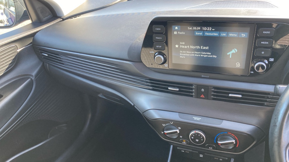 Hyundai i20 1.0T GDi 48V MHD SE Connect 5dr Petrol Hatchback - Image 14