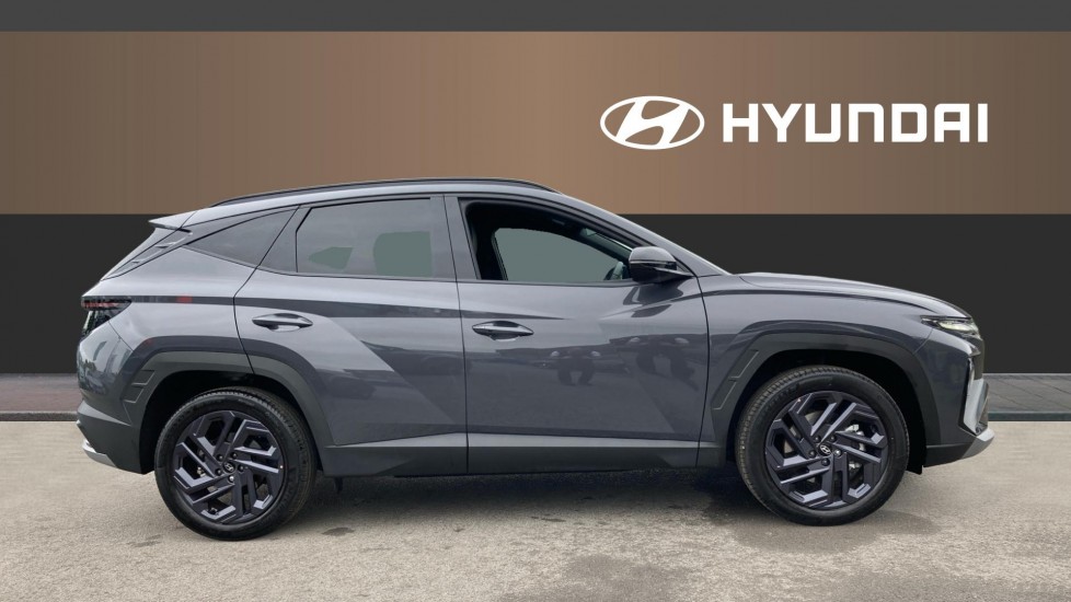 Hyundai TUCSON 1.6T 239 Hybrid Black Line 5dr Auto Hybrid Estate - Image 5