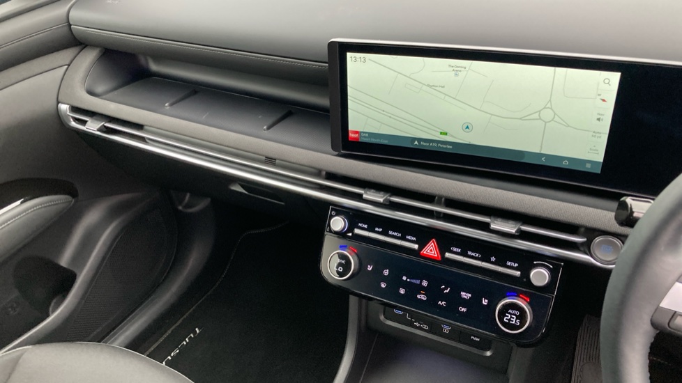 Hyundai TUCSON 1.6T 239 Hybrid Black Line 5dr Auto Hybrid Estate - Image 14
