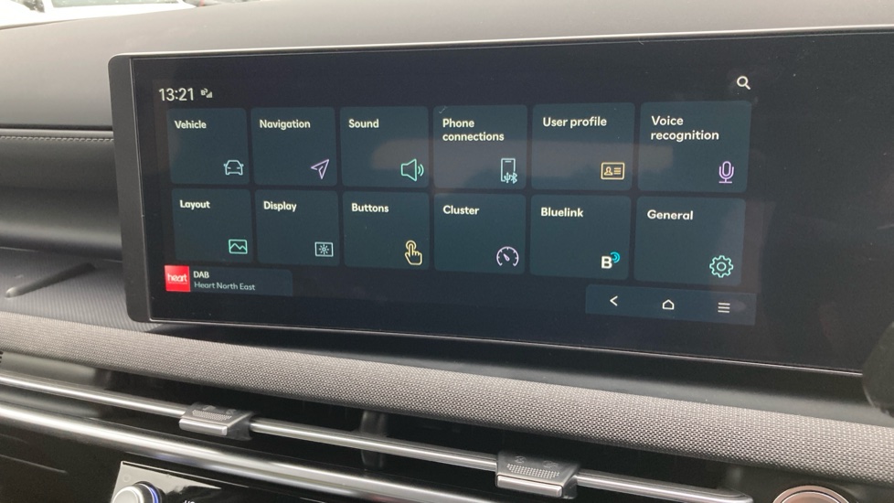 Hyundai TUCSON 1.6T 239 Hybrid Black Line 5dr Auto Hybrid Estate - Image 35