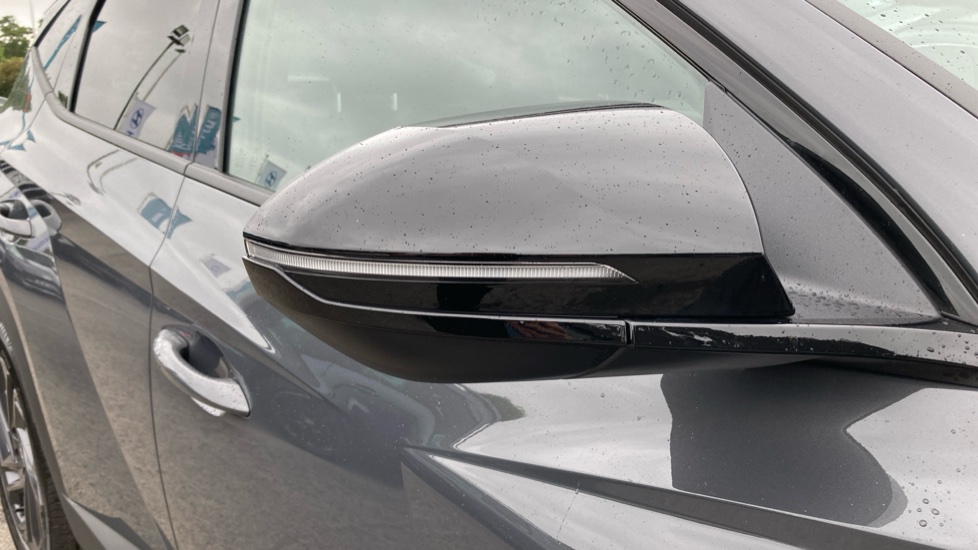 Hyundai TUCSON 1.6T 239 Hybrid Black Line 5dr Auto Hybrid Estate - Image 40