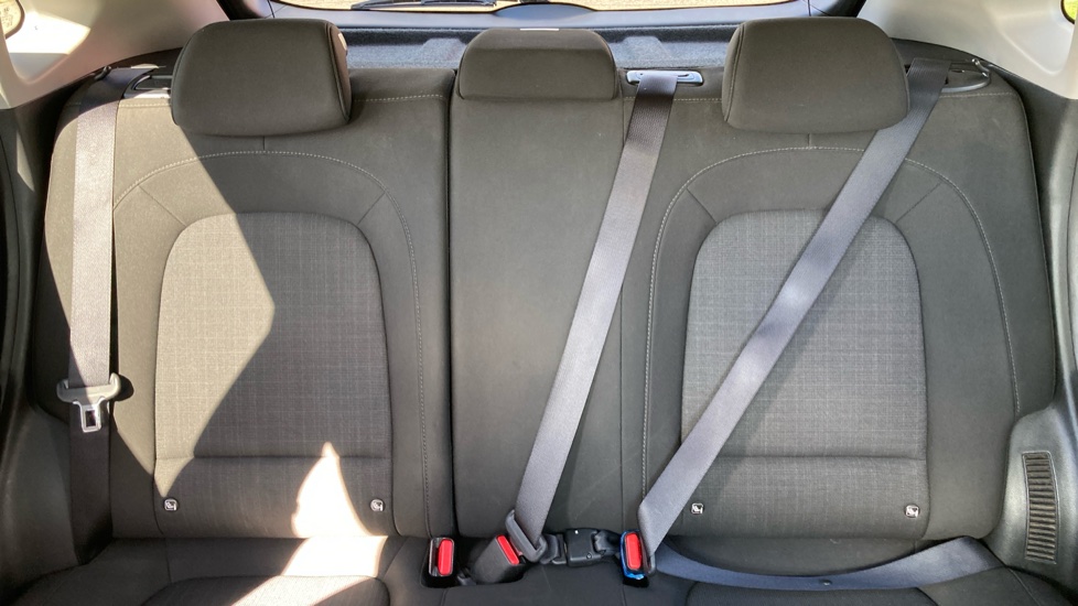 Hyundai KONA 1.0 TGDi 48V MHEV Premium 5dr Petrol Hatchback - Image 15
