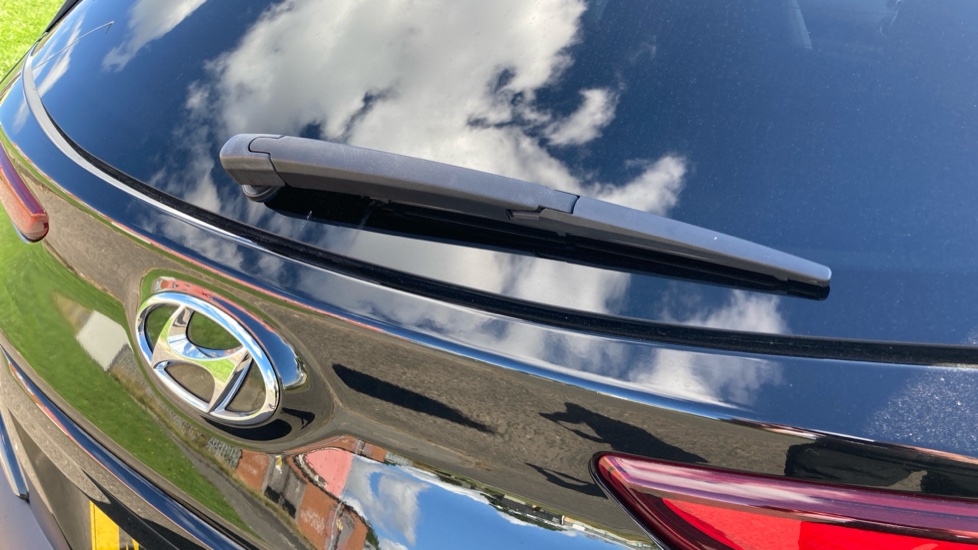 Hyundai KONA 1.0 TGDi 48V MHEV Premium 5dr Petrol Hatchback - Image 26