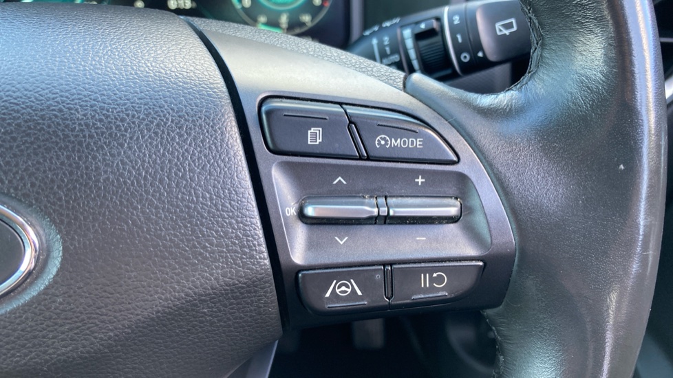 Hyundai KONA 1.0 TGDi 48V MHEV Premium 5dr Petrol Hatchback - Image 31
