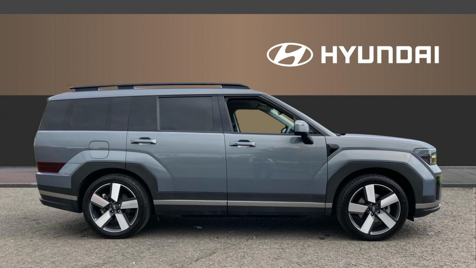 Hyundai SANTA FE 1.6 TGDi Plug-in Hybrid Premium 5dr 4WD Auto Estate - Image 5