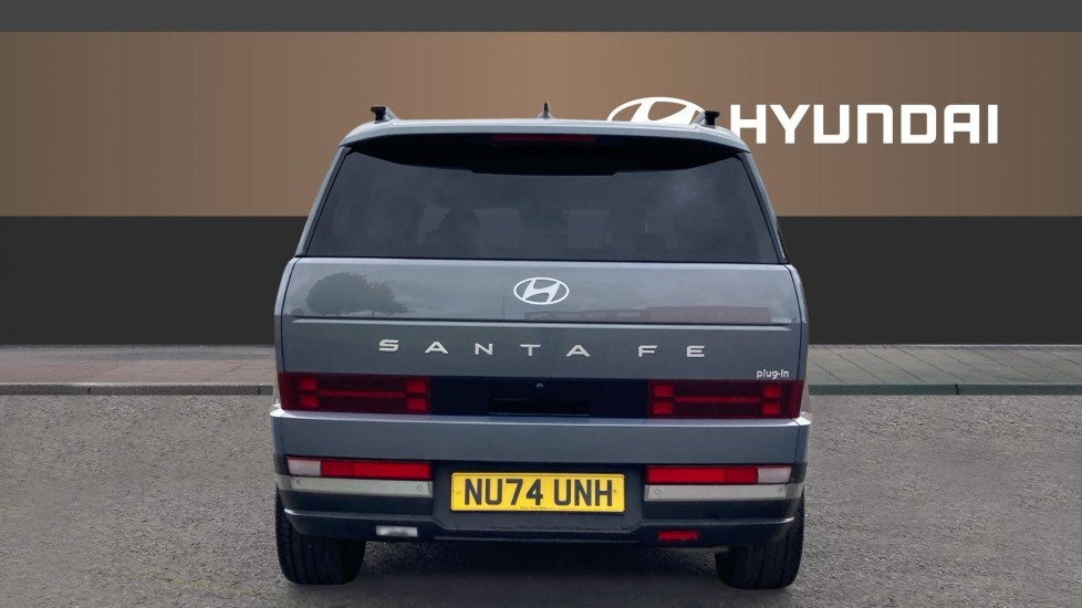 Hyundai SANTA FE 1.6 TGDi Plug-in Hybrid Premium 5dr 4WD Auto Estate - Image 6