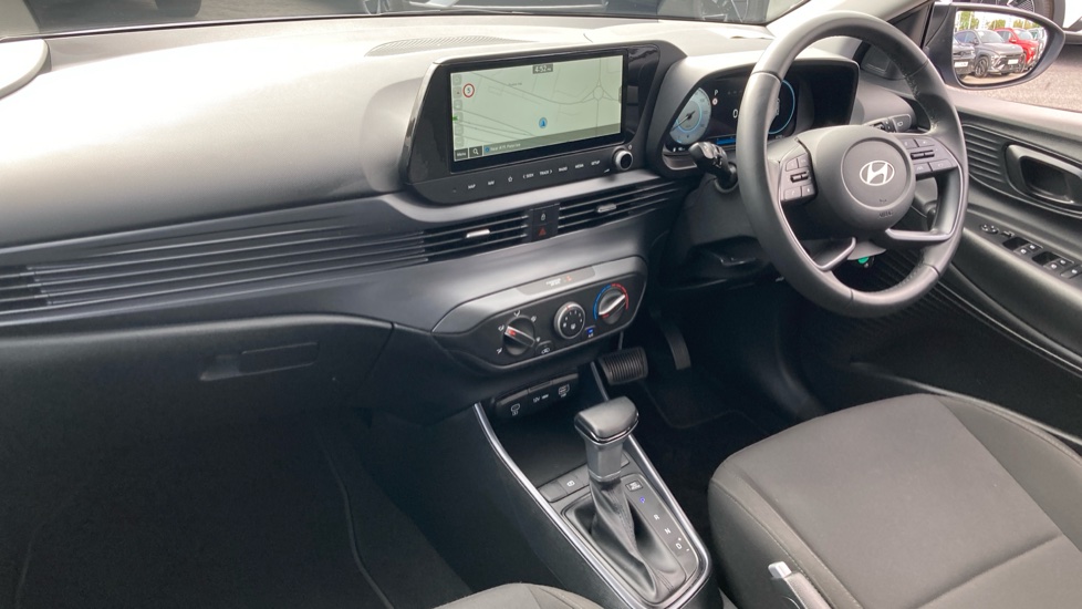 Hyundai i20 1.0T GDi Advance [Nav] 5dr DCT Petrol Hatchback - Image 9