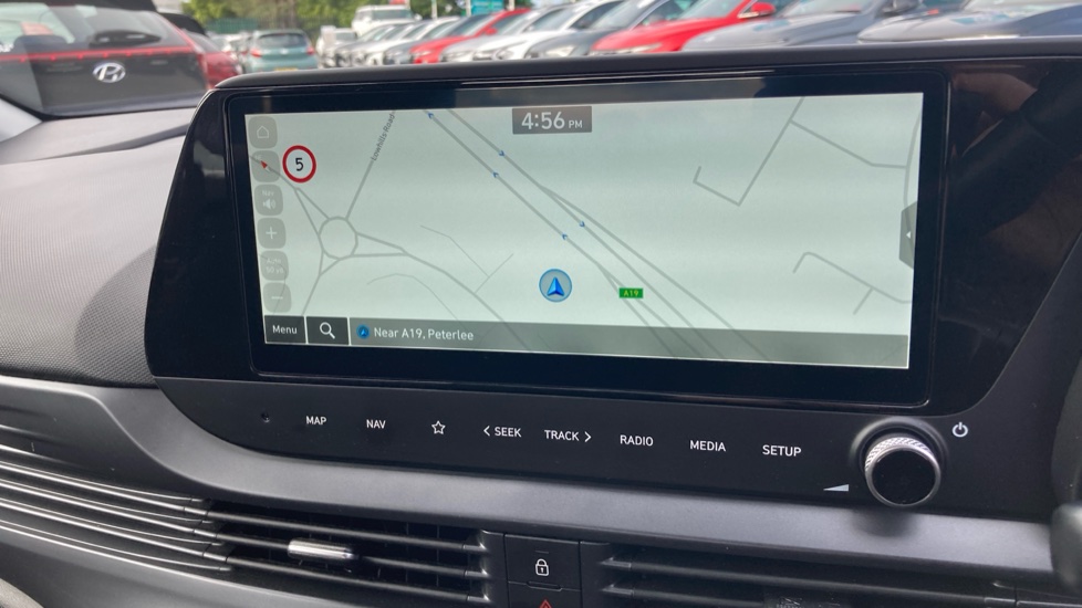 Hyundai i20 1.0T GDi Advance [Nav] 5dr DCT Petrol Hatchback - Image 12