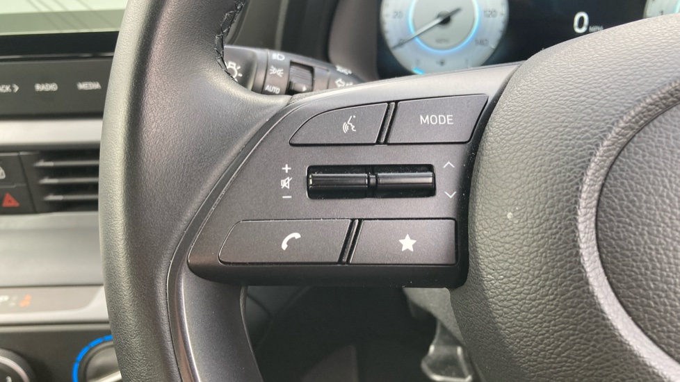 Hyundai i20 1.0T GDi Advance [Nav] 5dr DCT Petrol Hatchback - Image 28
