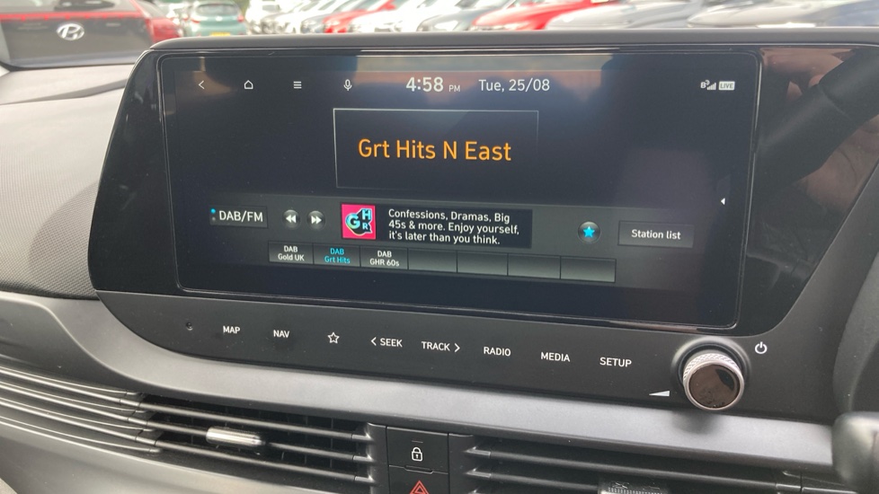 Hyundai i20 1.0T GDi Advance [Nav] 5dr DCT Petrol Hatchback - Image 37