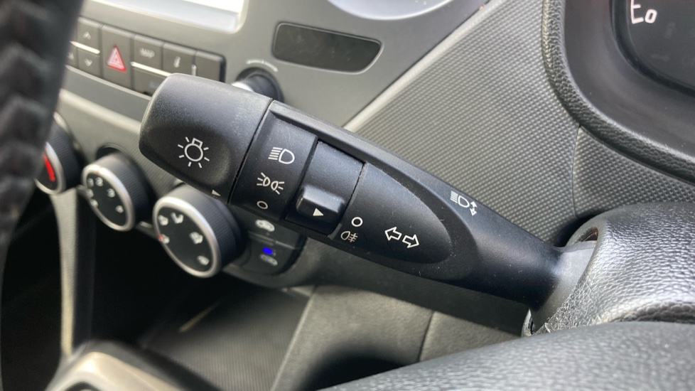 Hyundai i10 1.0 Play 5dr Petrol Hatchback - Image 25