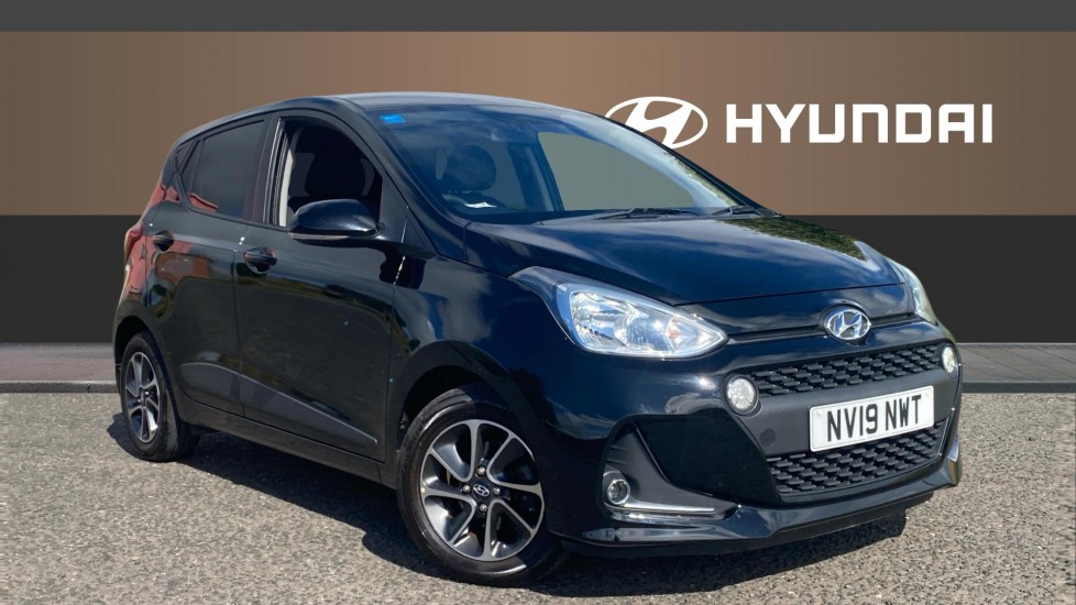 Hyundai i10 1.2 Premium 5dr Auto Petrol Hatchback - Image 1