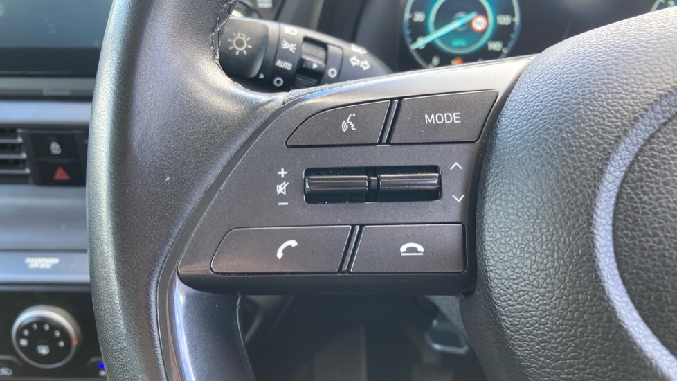 Hyundai i20 1.0T GDi 48V MHD SE Connect 5dr Petrol Hatchback - Image 23