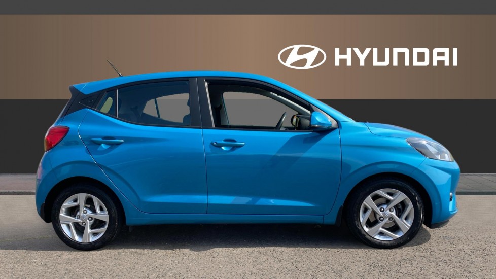 Hyundai i10 1.0 MPi SE Connect 5dr Petrol Hatchback - Image 5