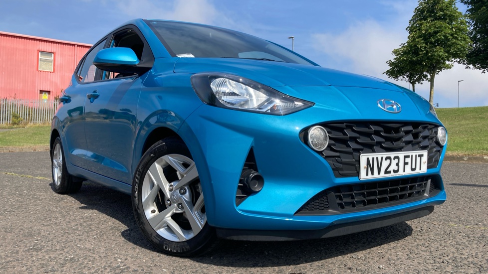Hyundai i10 1.0 MPi SE Connect 5dr Petrol Hatchback - Image 8
