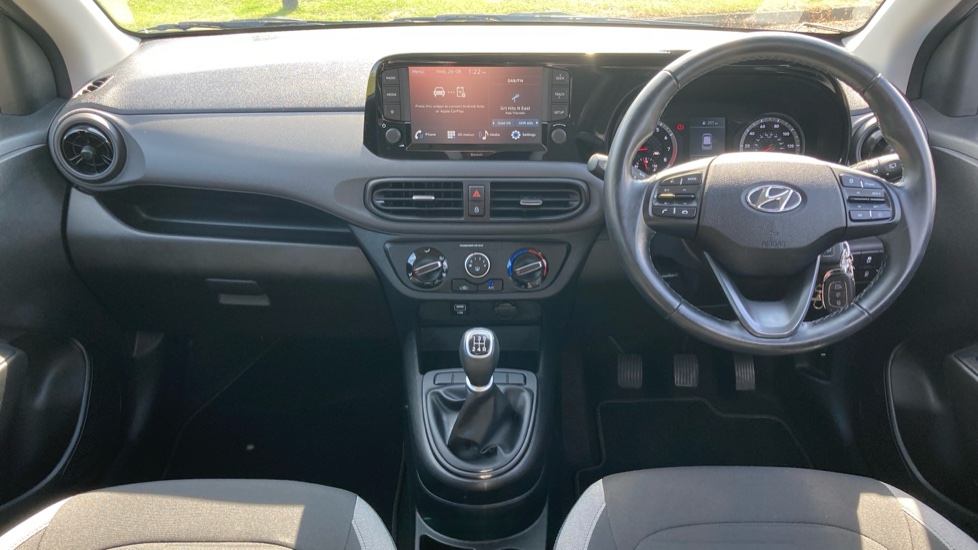 Hyundai i10 1.0 MPi SE Connect 5dr Petrol Hatchback - Image 10