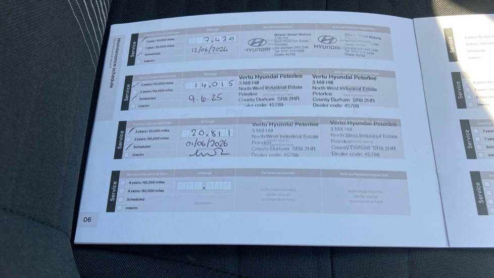 Hyundai i10 1.0 MPi SE Connect 5dr Petrol Hatchback - Image 20