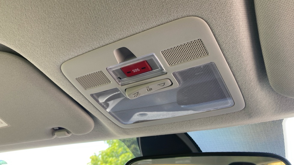 Hyundai i10 1.0 MPi SE Connect 5dr Petrol Hatchback - Image 30