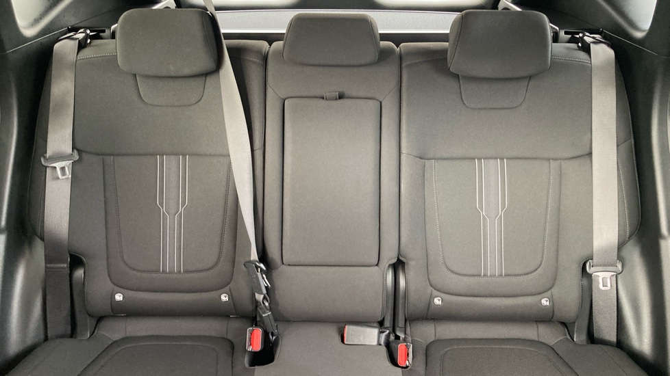 Hyundai TUCSON 1.6 TGDi Hybrid 230 Premium 5dr 2WD Auto Hybrid Estate - Image 15